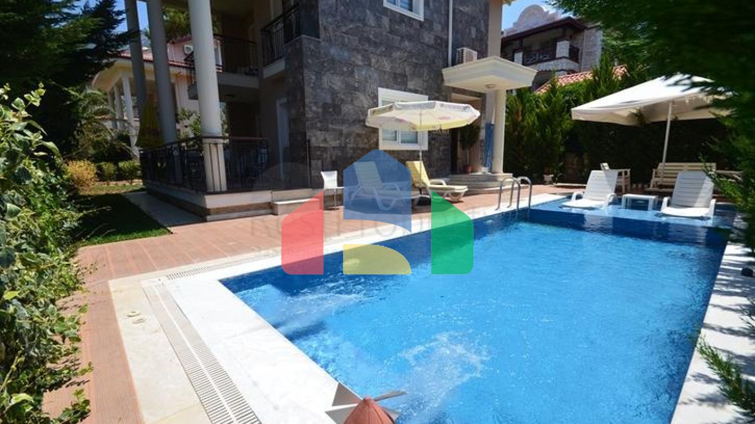 Вілла планування 4 + 1 в районі Фетхіє - Анталія