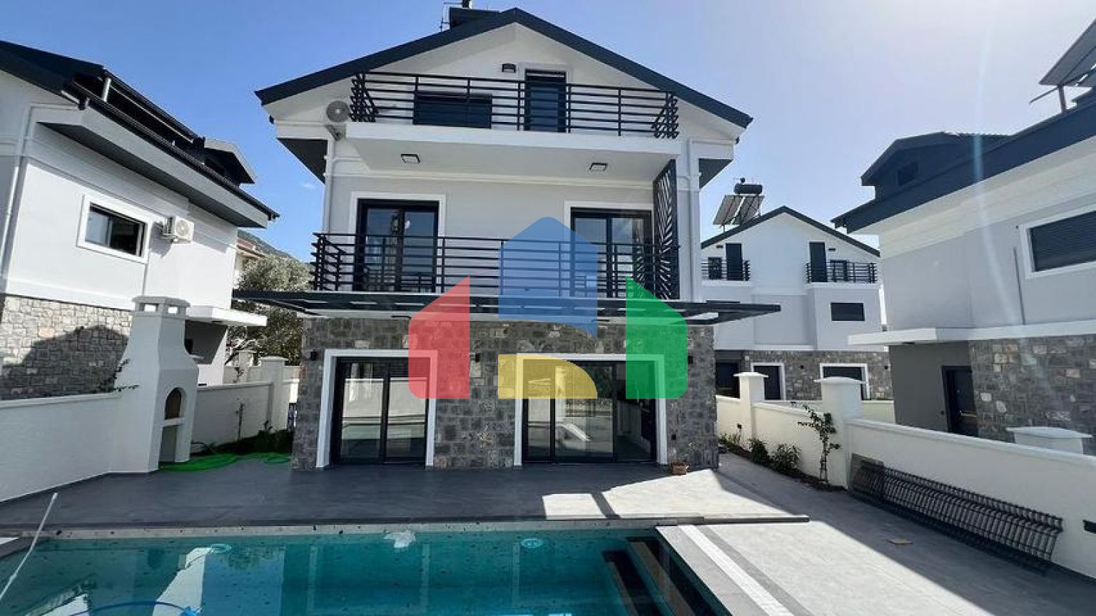 Вілла планування 4 + 1 в районі Фетхіє - Анталія