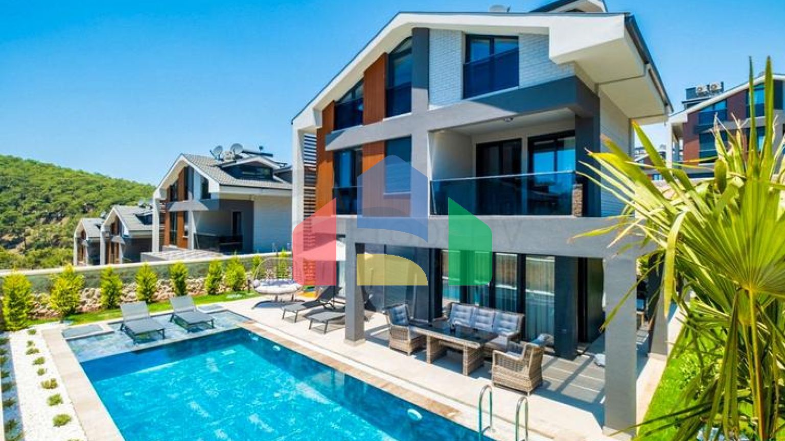 Вилла планировки 3+1 в районе Фетхие - Анталия