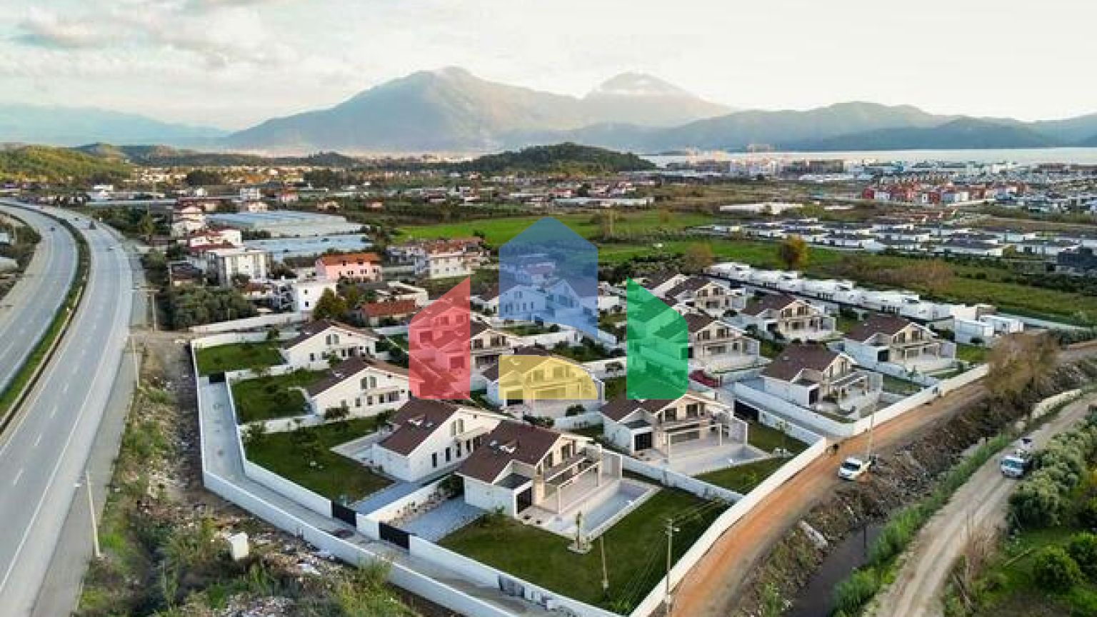 Вілла планування 3 + 1 в районі Фетхіє - Анталія