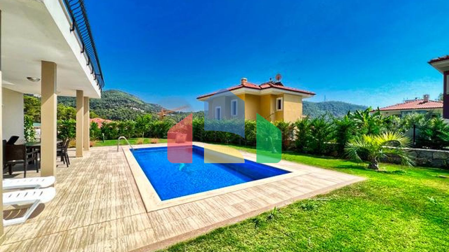 Вілла планування 4 + 1 в районі Фетхіє - Анталія