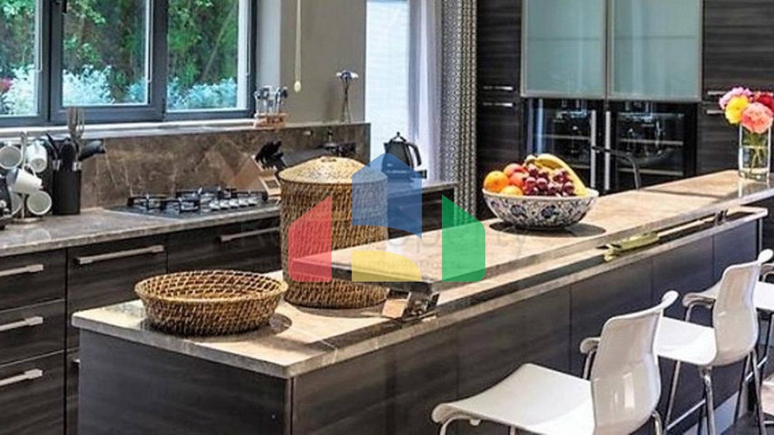 Вилла с большой усадьбой  в районе Фетхие