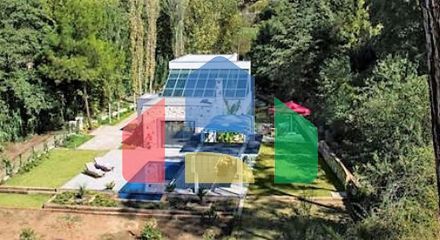 Вилла с большой усадьбой  в районе Фетхие