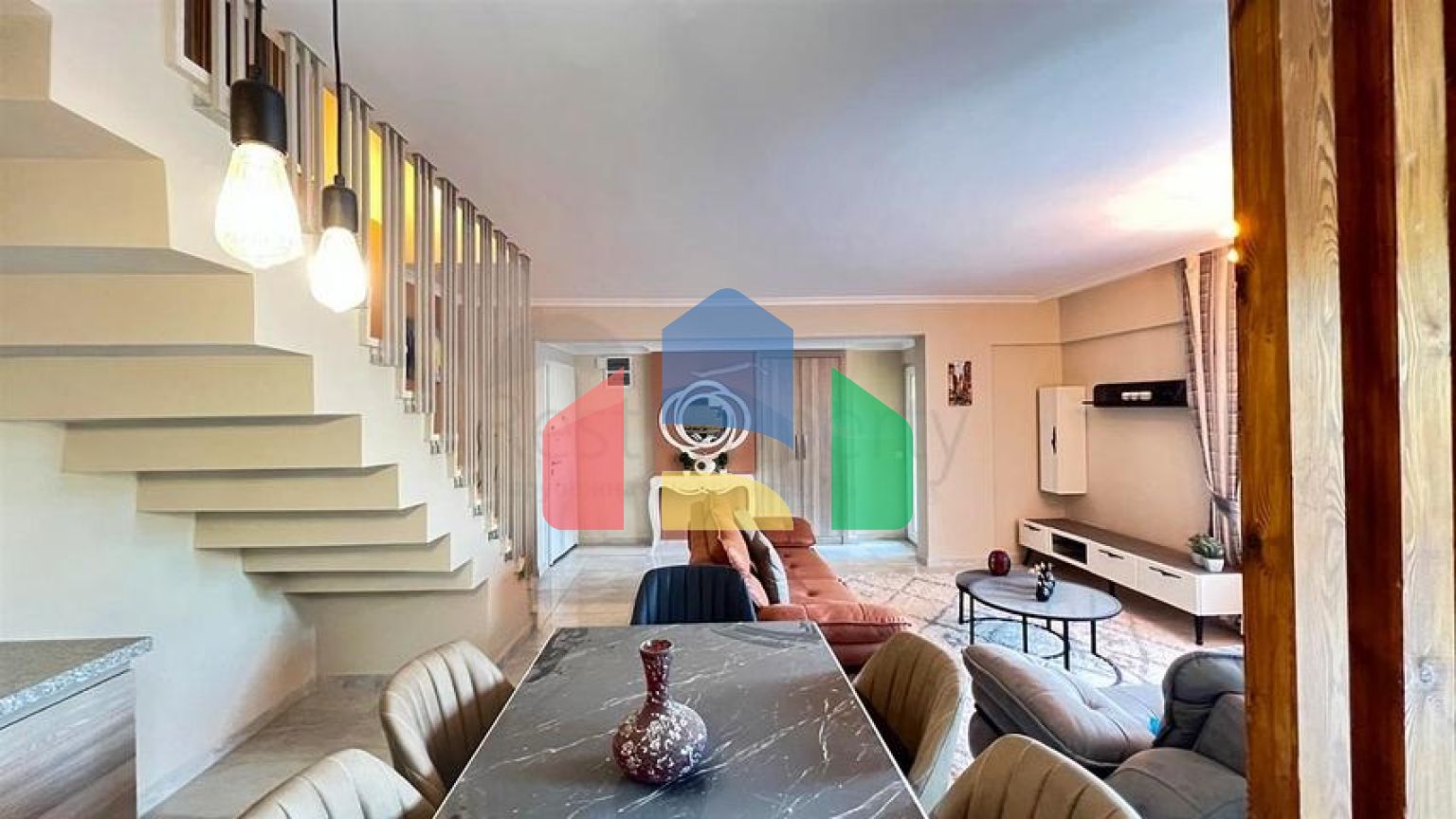 Квартира планировки 3+1 в районе Фетхие - Анталия