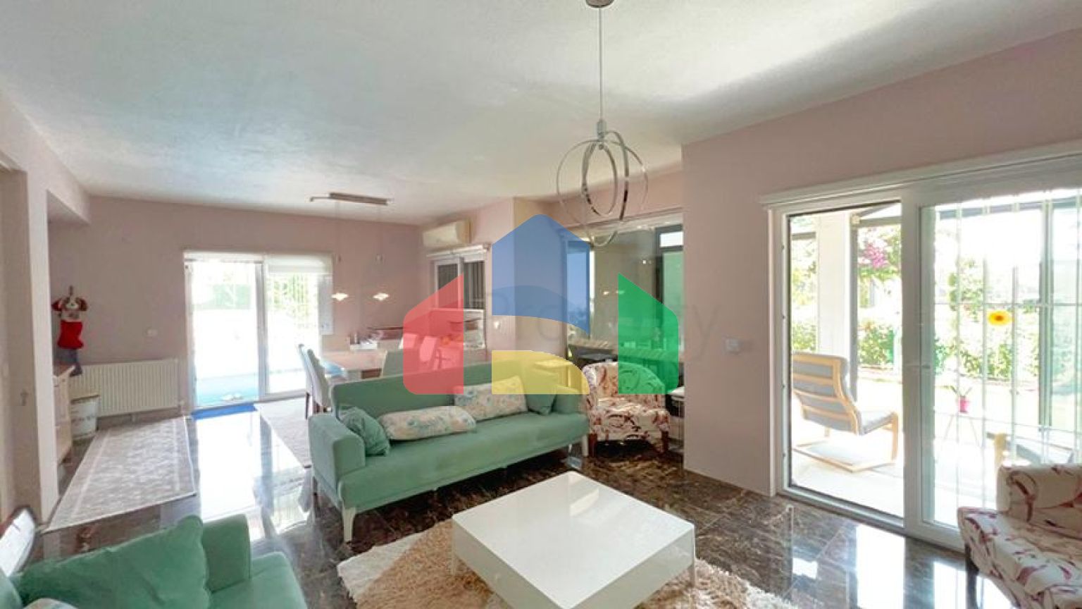 Вілла планування 4 + 1 площею 170 м2 в районі Фетхіє-Анталія