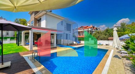 Вілла планування 4 + 1 площею 170 м2 в районі Фетхіє-Анталія