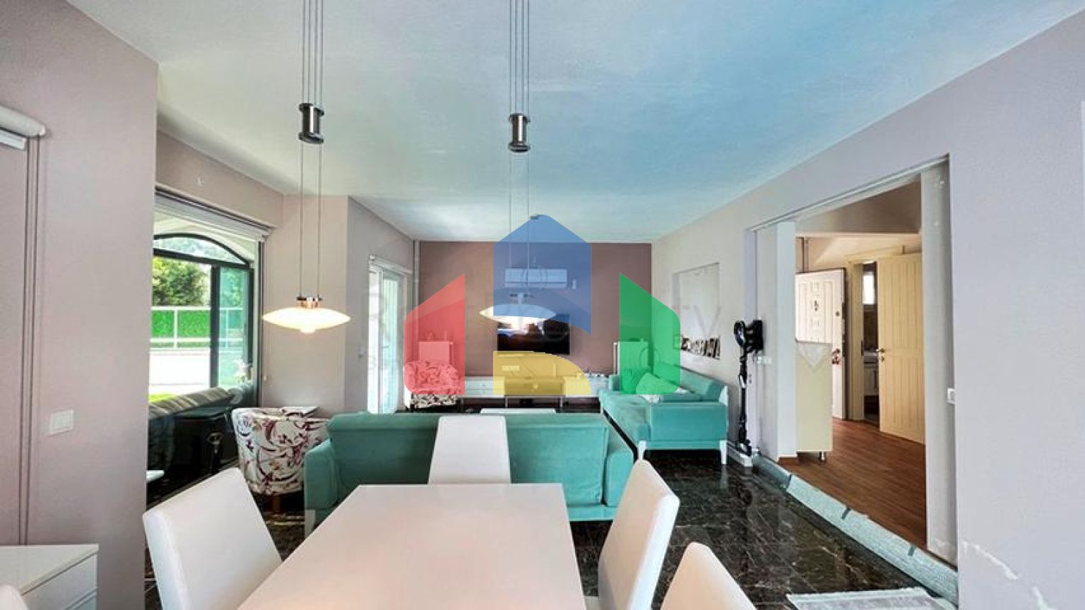 Вілла планування 4 + 1 площею 170 м2 в районі Фетхіє-Анталія