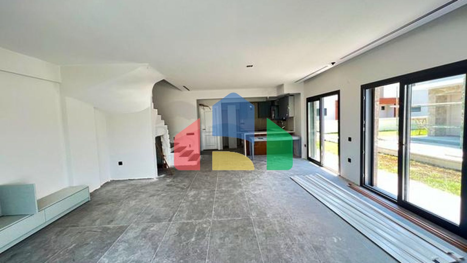 Вилла планировки 4+1 в районе Фетхие