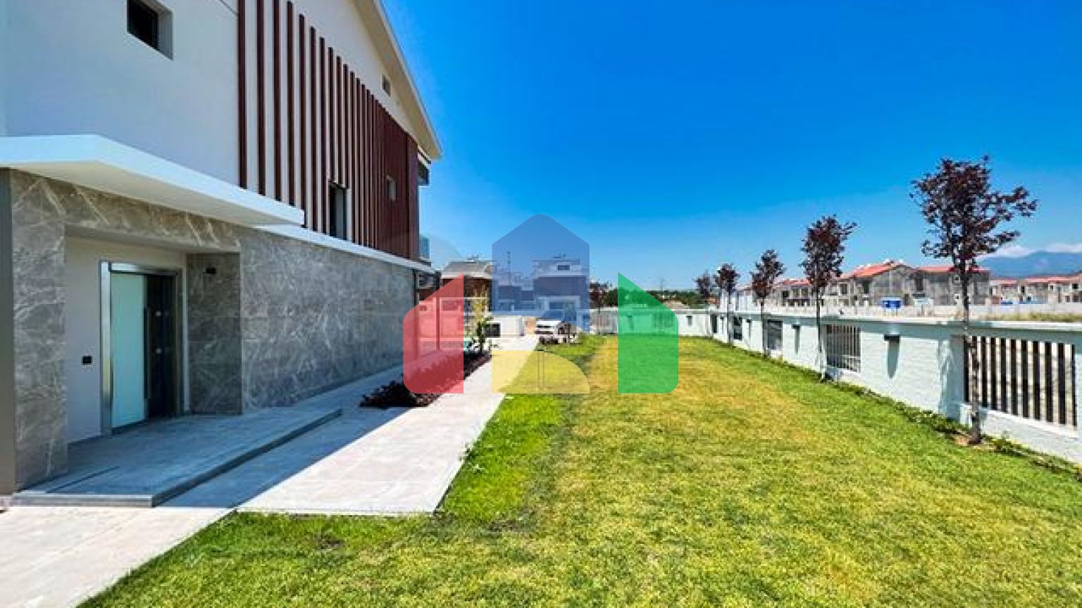 Вилла планировки 4+1 в районе Фетхие