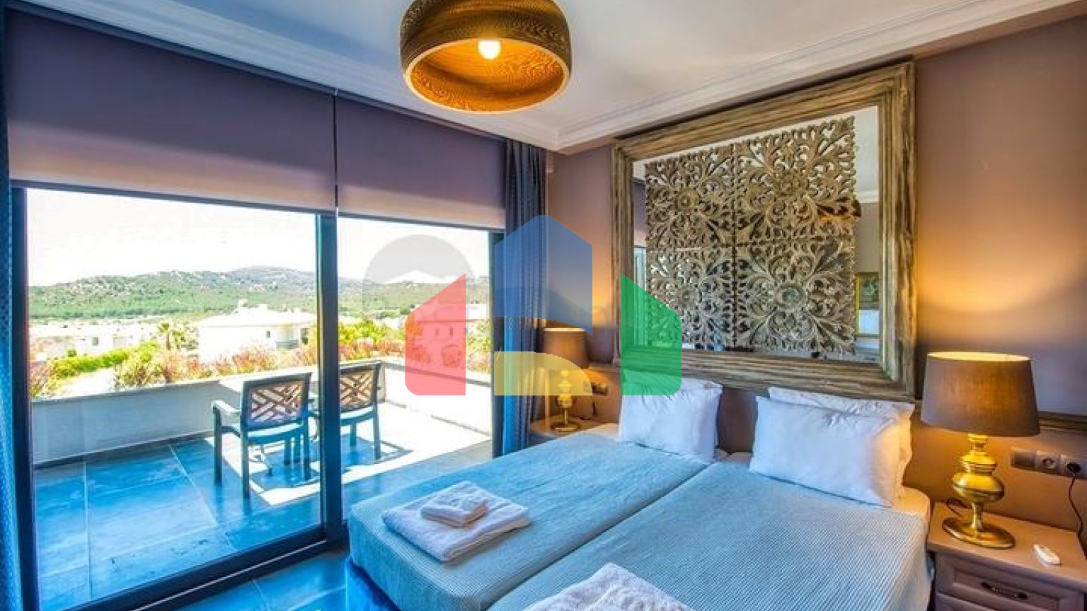 Вілла 3 + 1 з меблями з особистим басейном в Оваджике Фетхіє