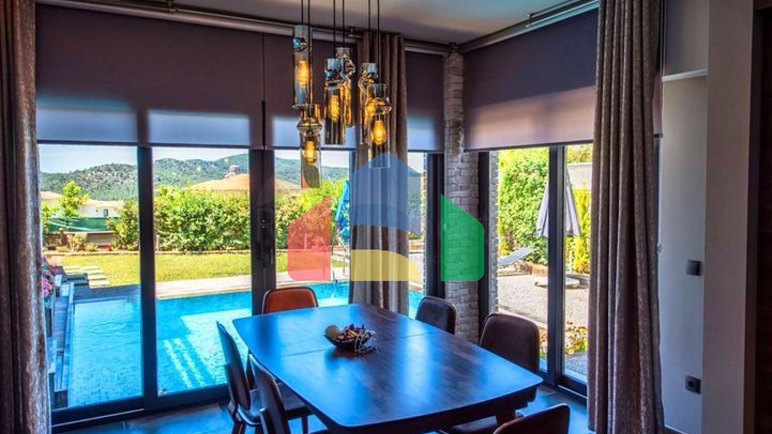 Вілла 3 + 1 з меблями з особистим басейном в Оваджике Фетхіє