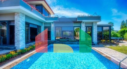 Вілла 3 + 1 з меблями з особистим басейном в Оваджике Фетхіє