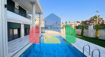 Вилла без мебели планировки 5+1 в районе Фетхие