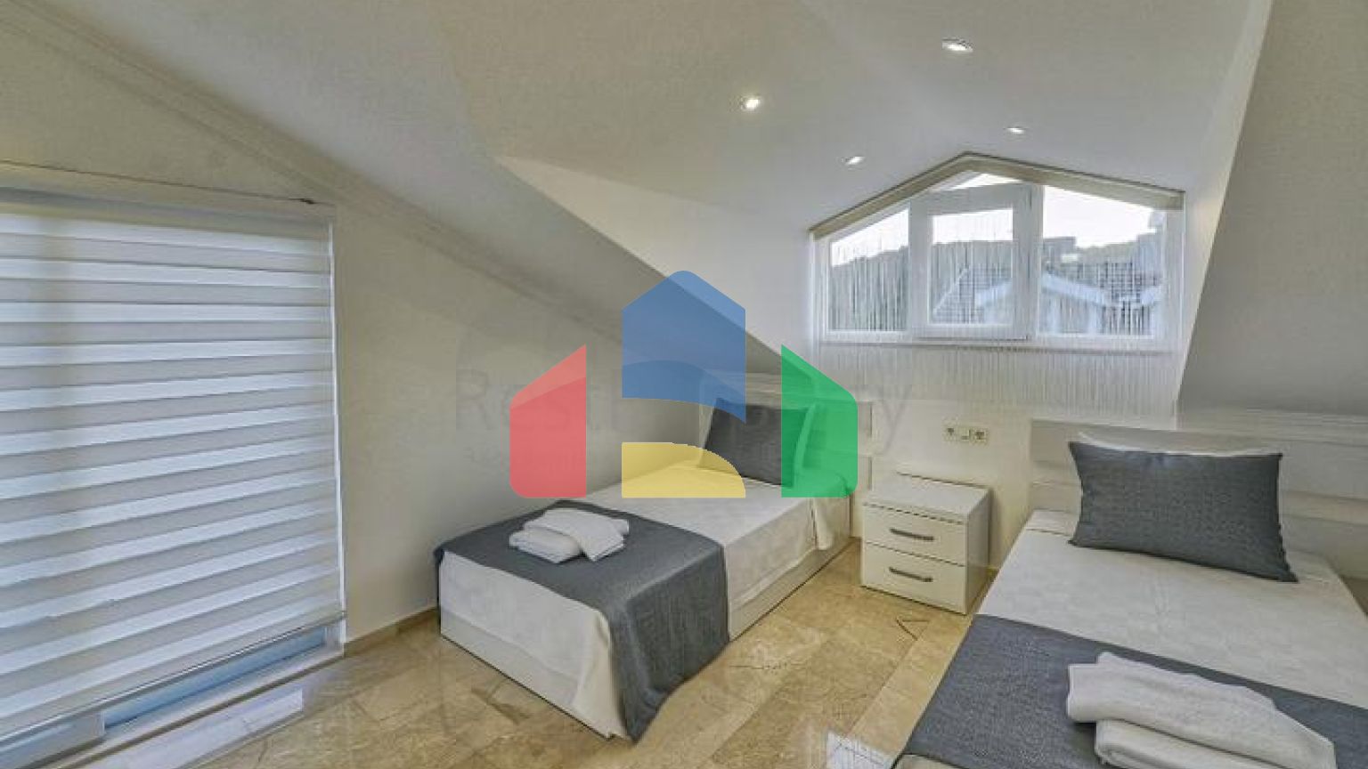 Вилла планировки 4+1 в районе Фетхие