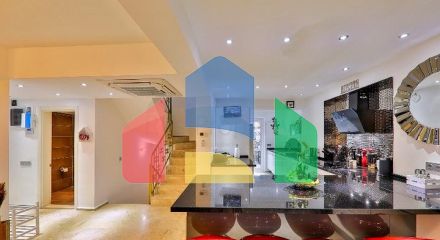 Вілла з басейном планування 5 + 1 в районі Фетхіє