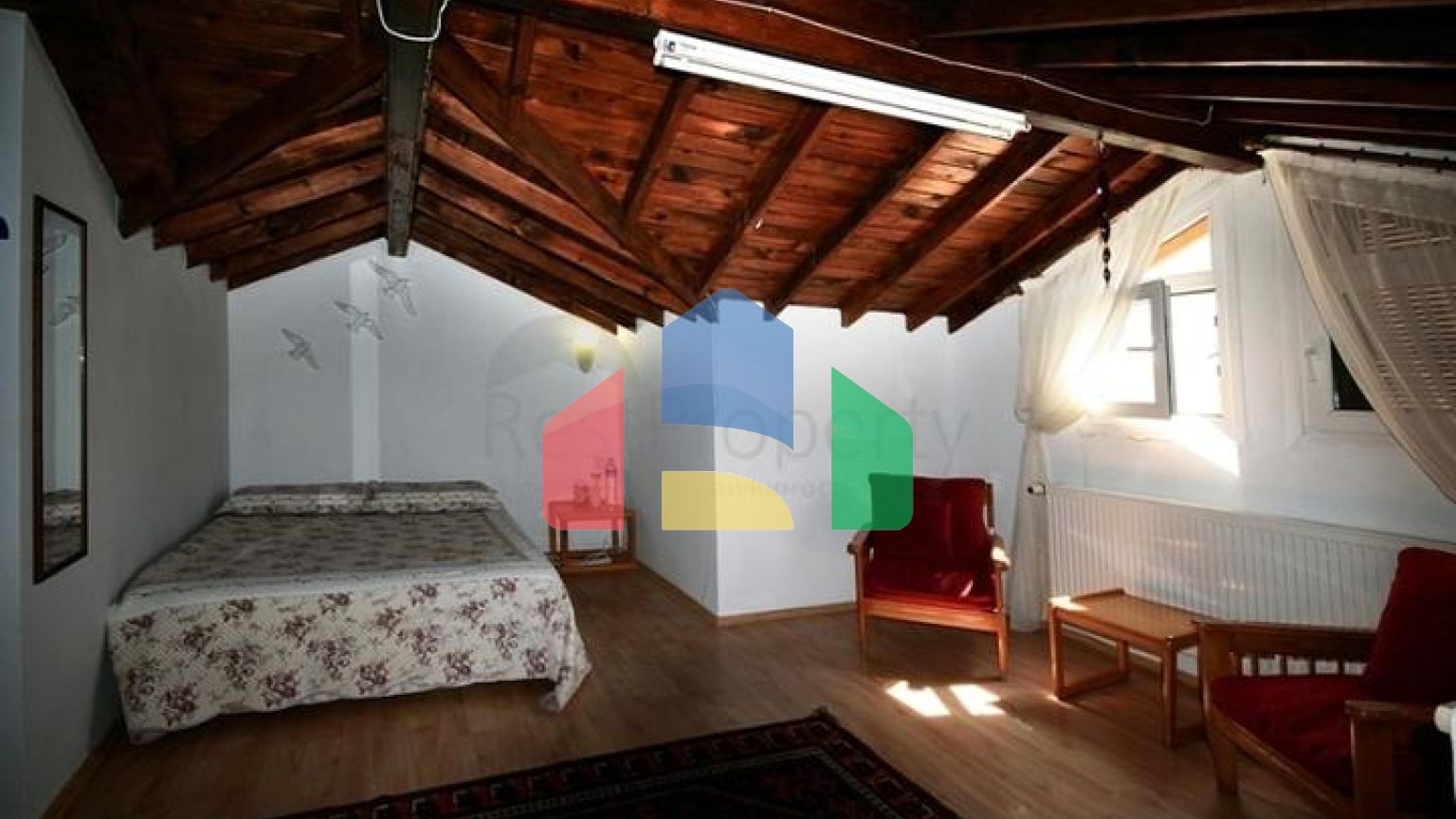 Вілла просторого планування 5 + 1 в районі Фетхіє