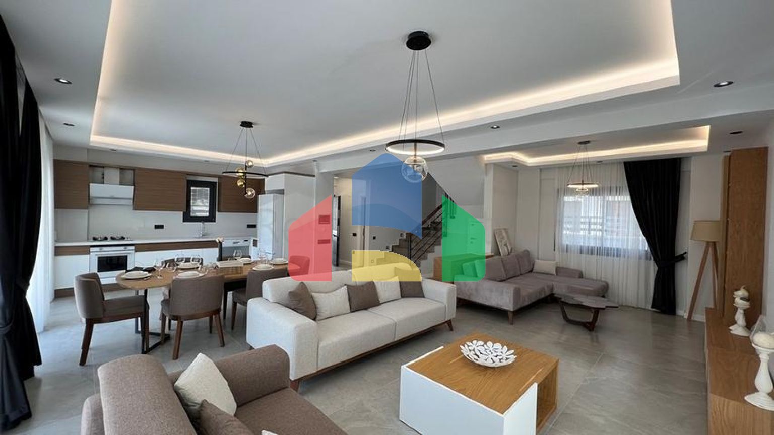 Вілла планування 4 + 1 в районі Фетхіє - Анталія