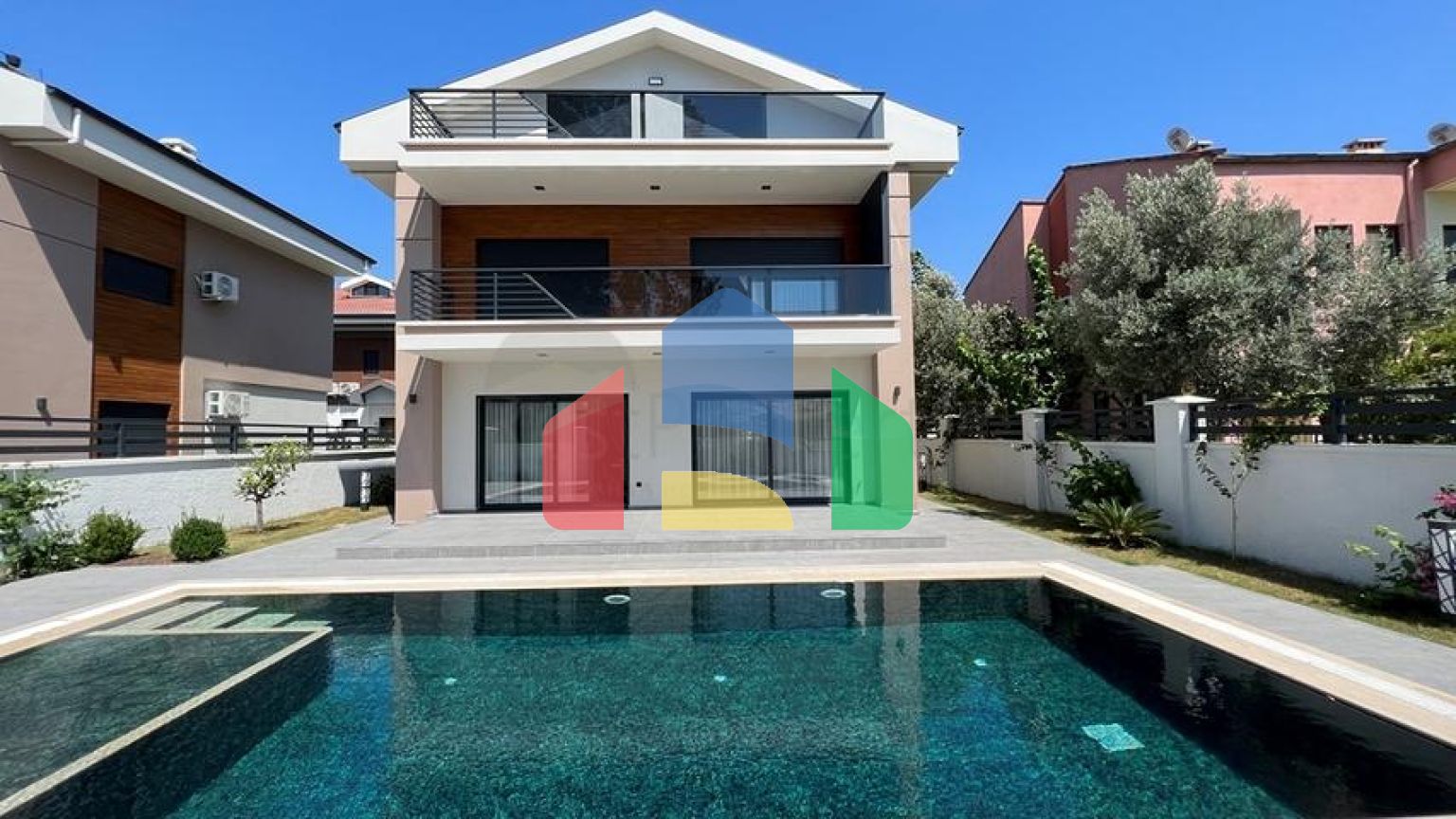 Вілла планування 4 + 1 в районі Фетхіє - Анталія