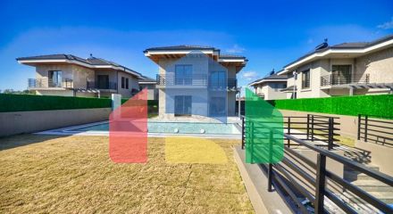 Вилла планировки 4+1 в районе Фетхие