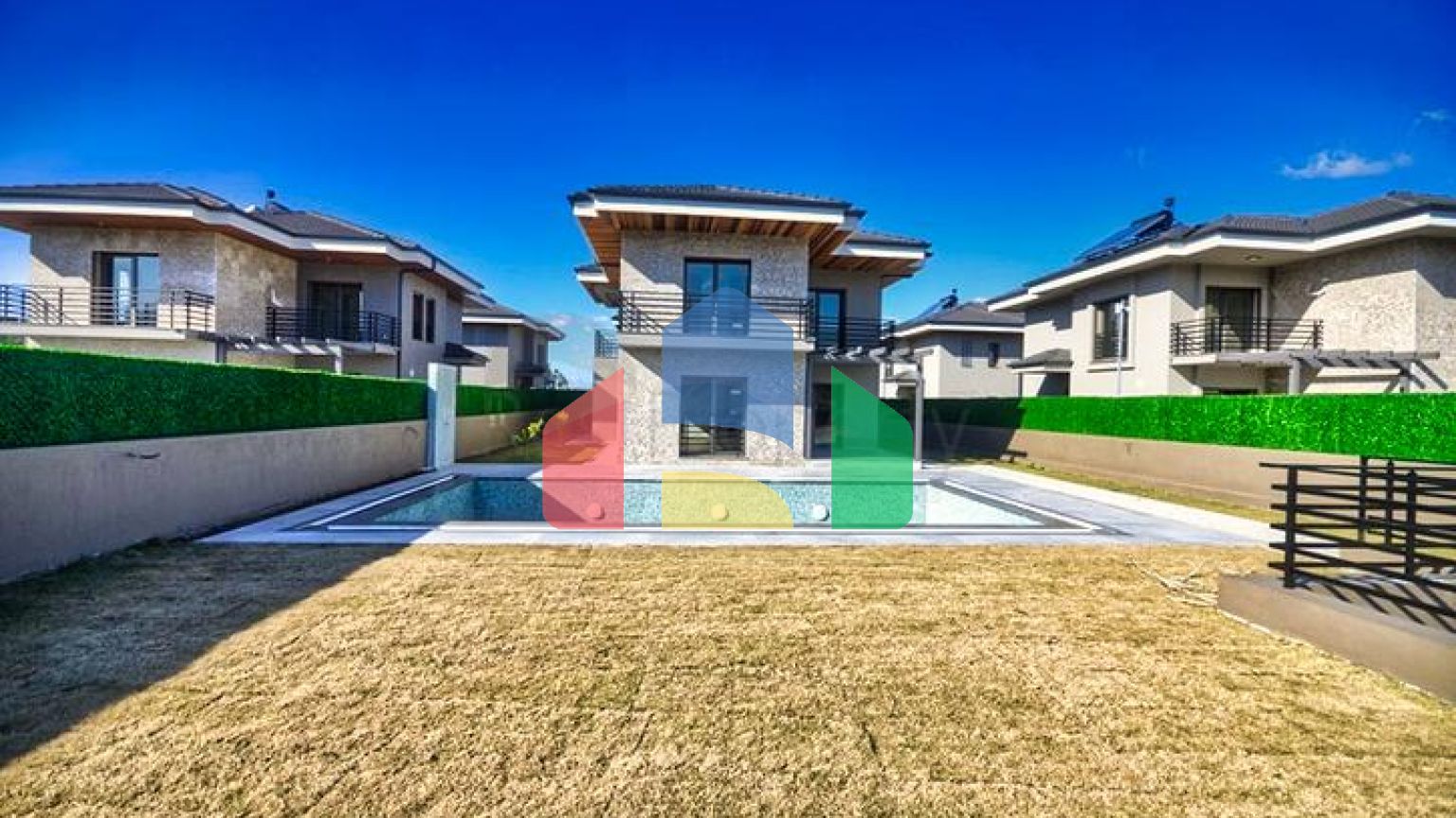 Вилла планировки 4+1 в районе Фетхие