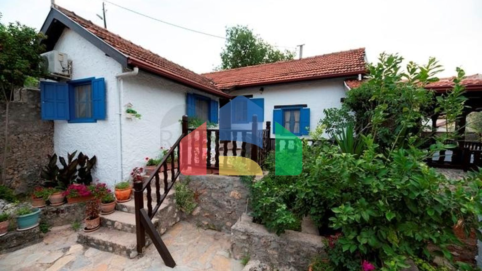 Вилла планировки 3+1 в районе Фетхие