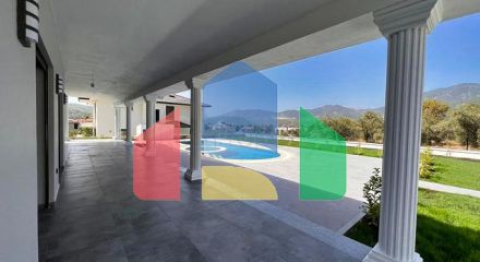 Вілла планування 3 + 1 в районі Фетхіє