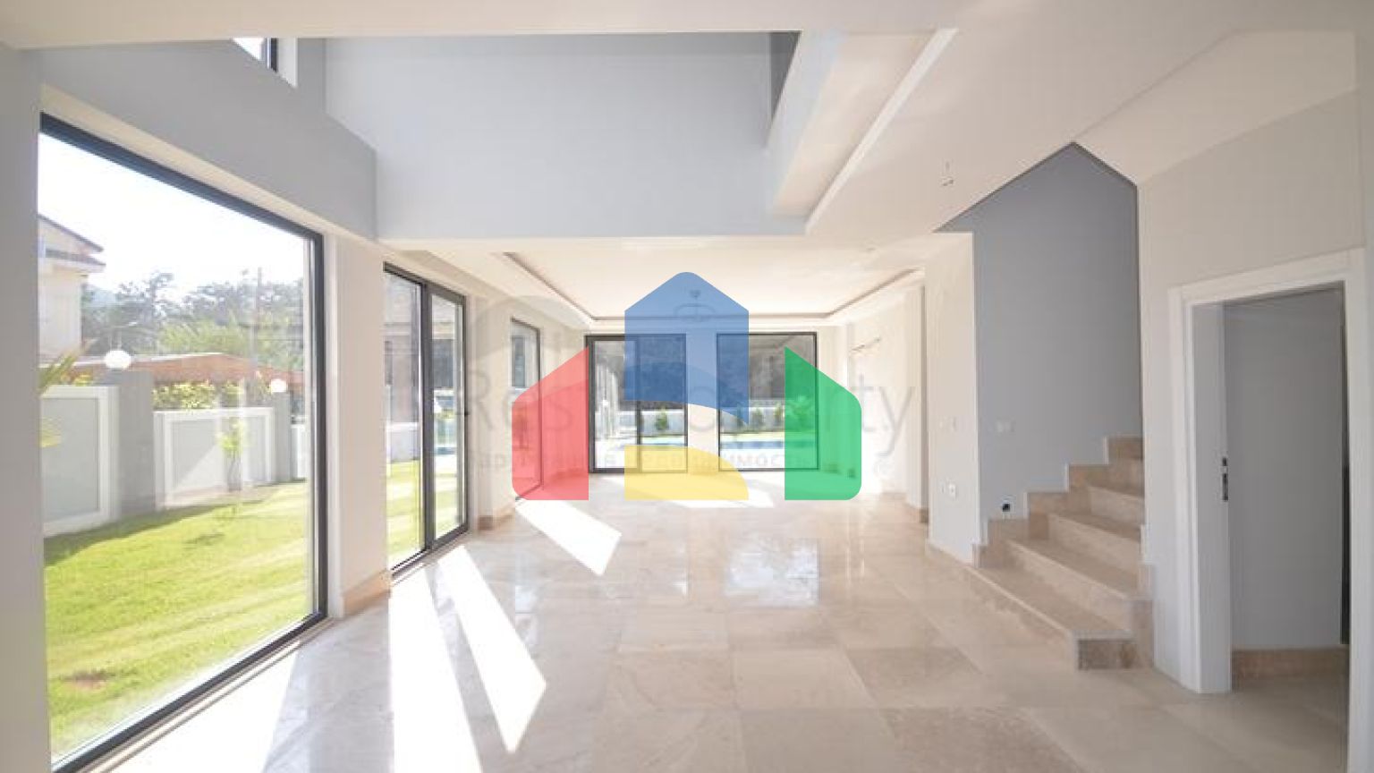 Вилла с 5 спальнями в Хисароню Фетхие