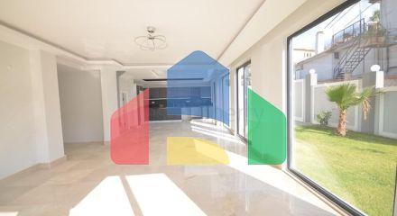 Вилла с 5 спальнями в Хисароню Фетхие