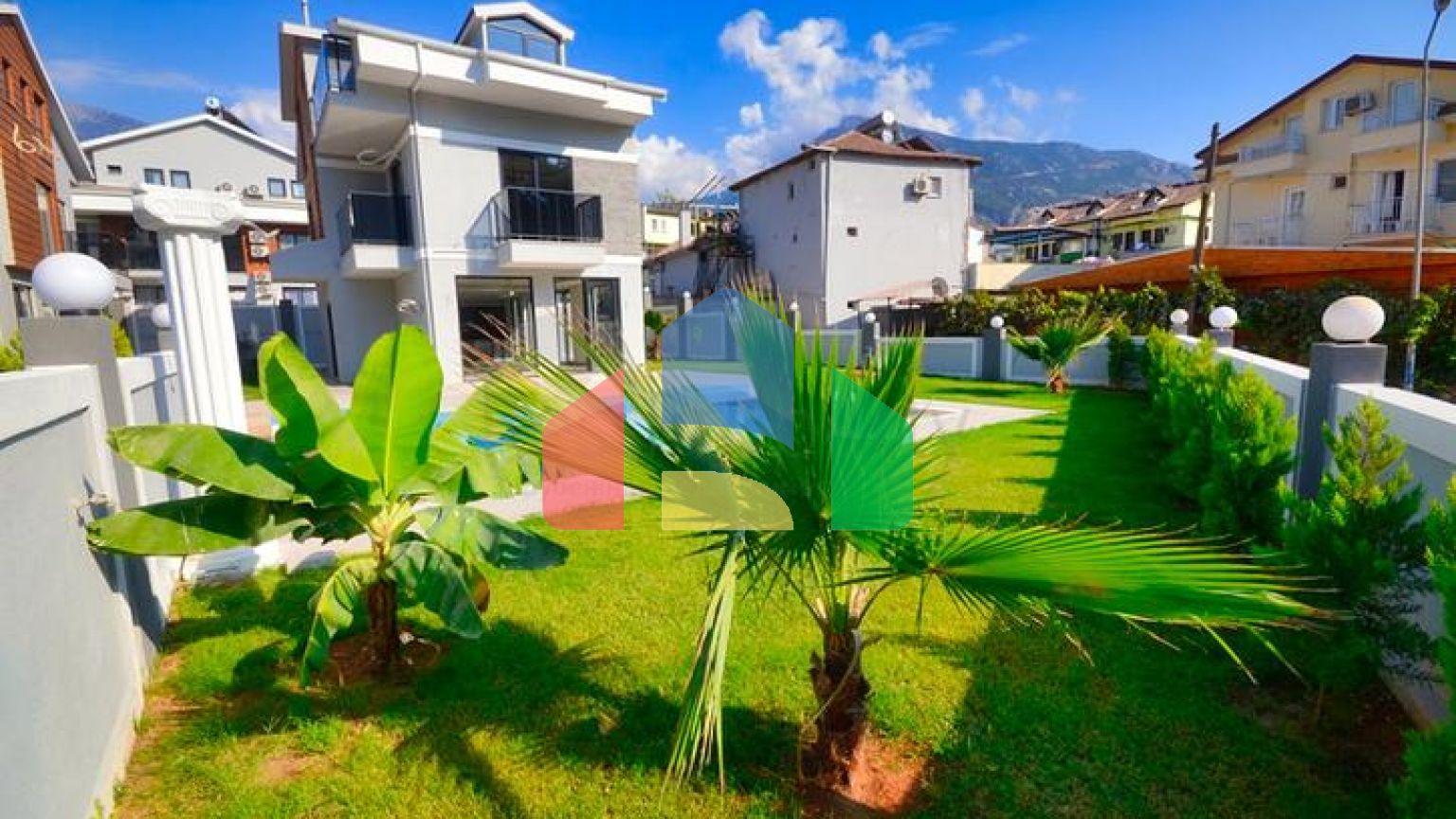 Вилла с 5 спальнями в Хисароню Фетхие