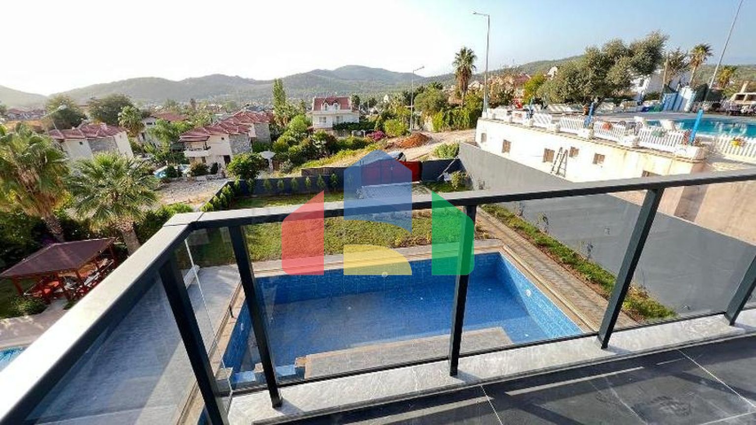 Вилла планировки 4+1 в районе Фетхие - Анталия