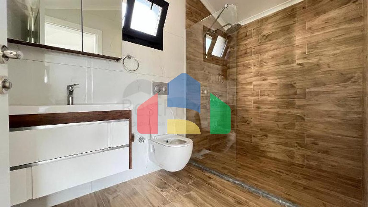 Вилла планировки 4+1 в районе Фетхие - Анталия