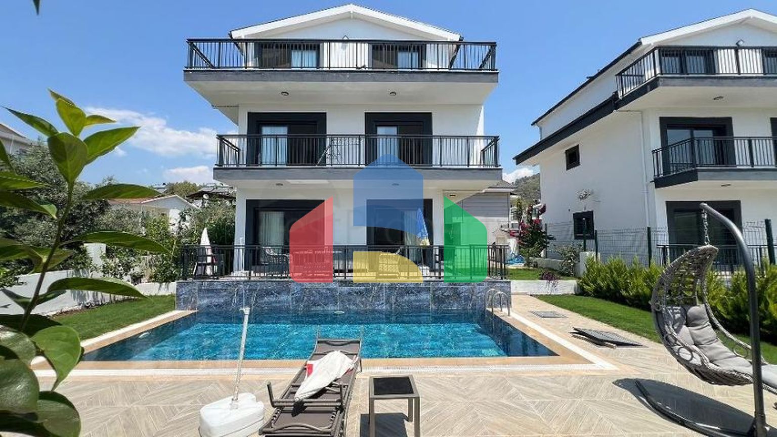 Затишний окремий будинок з ділянкою в районі Фетхіє