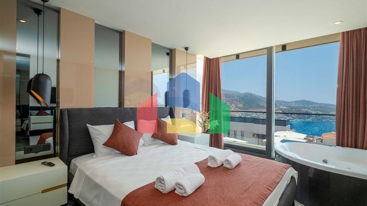 Розкішні вілли з панорамним видом на море в Калкані