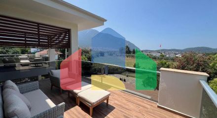 Затишний будинок з великою ділянкою в районі Олюденіз, Фетхіє