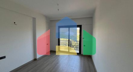 Просторный отдельно стоящий дом с собственным участком в районе Карагедик, Фетхие