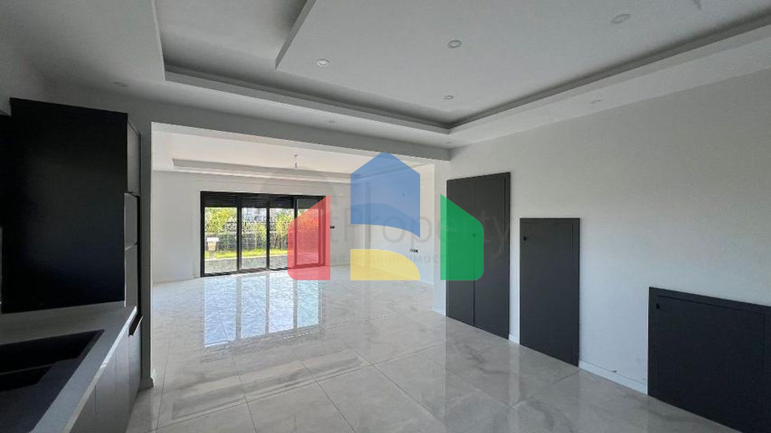 Просторий окремий будинок з власною ділянкою в районі Карагедік, Фетхіє