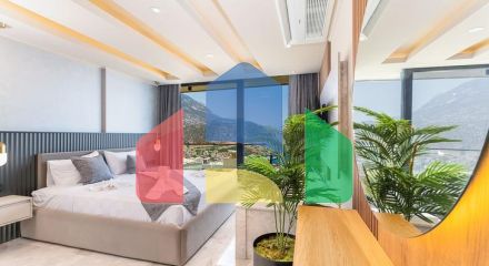 Розкішні вілли з видом на природу і море в Калкані