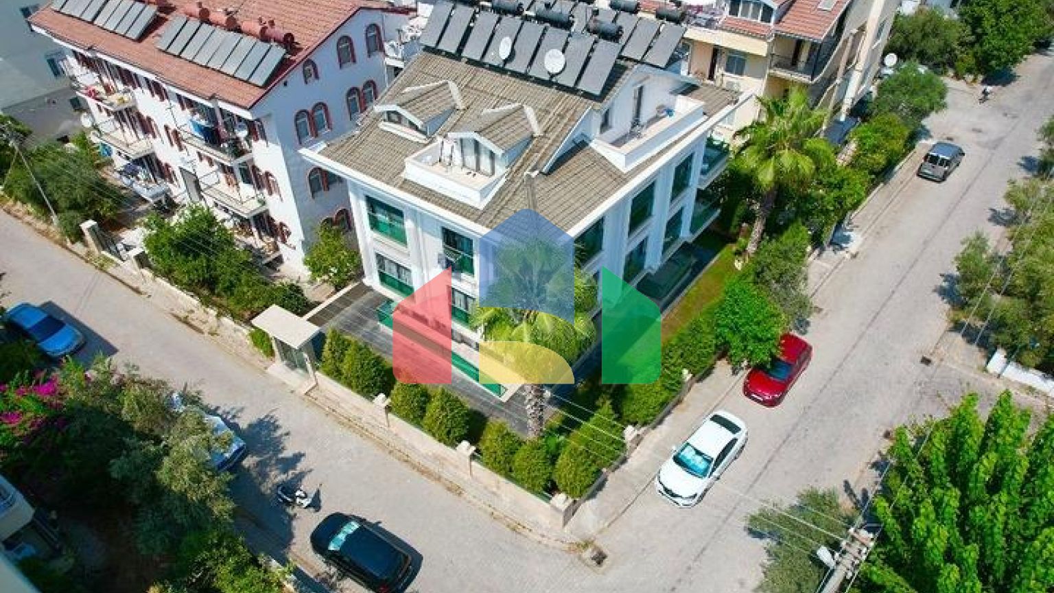 Уникальная коммерческая недвижимость — апарт-отель в центре Фетхие