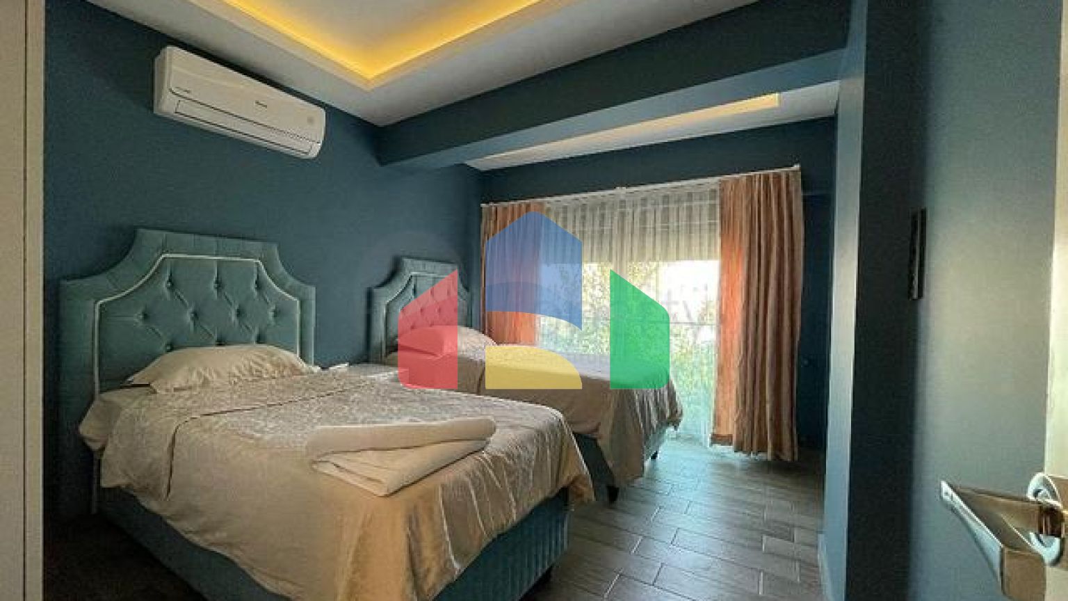 Уникальная коммерческая недвижимость — апарт-отель в центре Фетхие