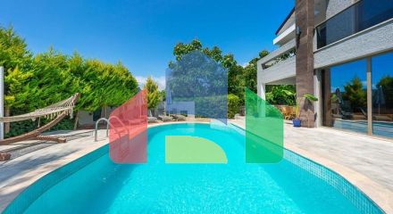 Уникальный проект виллы 4+1 в районе Фетхие