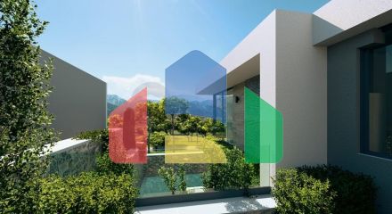 Відокремлена вілла з особистим басейном в Калкані