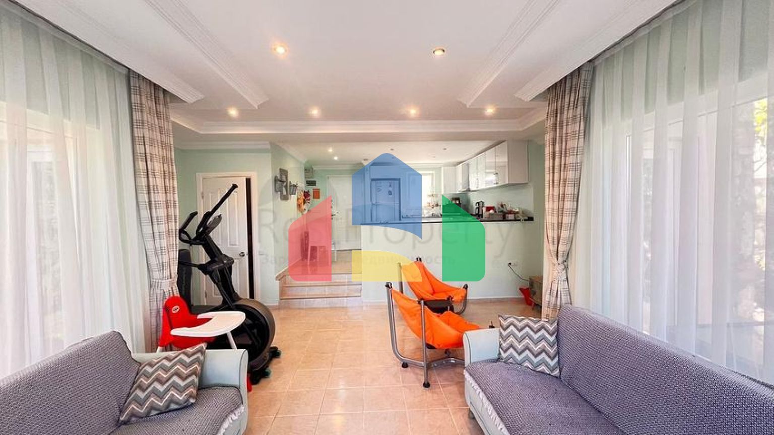 Затишна окрема вілла з садом і басейном в Олюденіз, Фетхіє