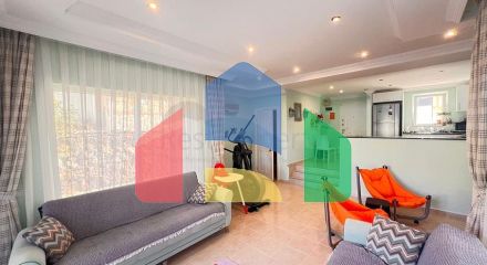 Затишна окрема вілла з садом і басейном в Олюденіз, Фетхіє