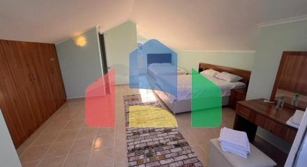 Затишна окрема вілла з садом і басейном в Олюденіз, Фетхіє