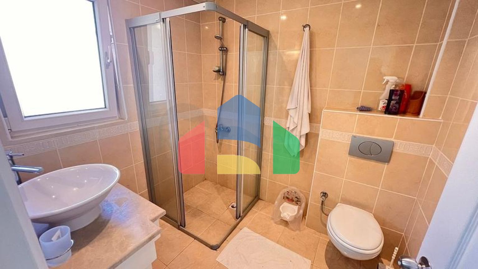 Затишна окрема вілла з садом і басейном в Олюденіз, Фетхіє