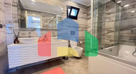 Просторный отдельно стоящий дом в районе Овачик, Фетхие