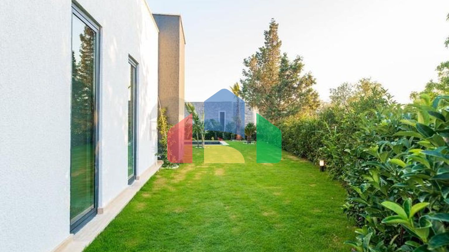 Комплекс из резиденций и вилл в живописном месте в районе Гюмюшлюк