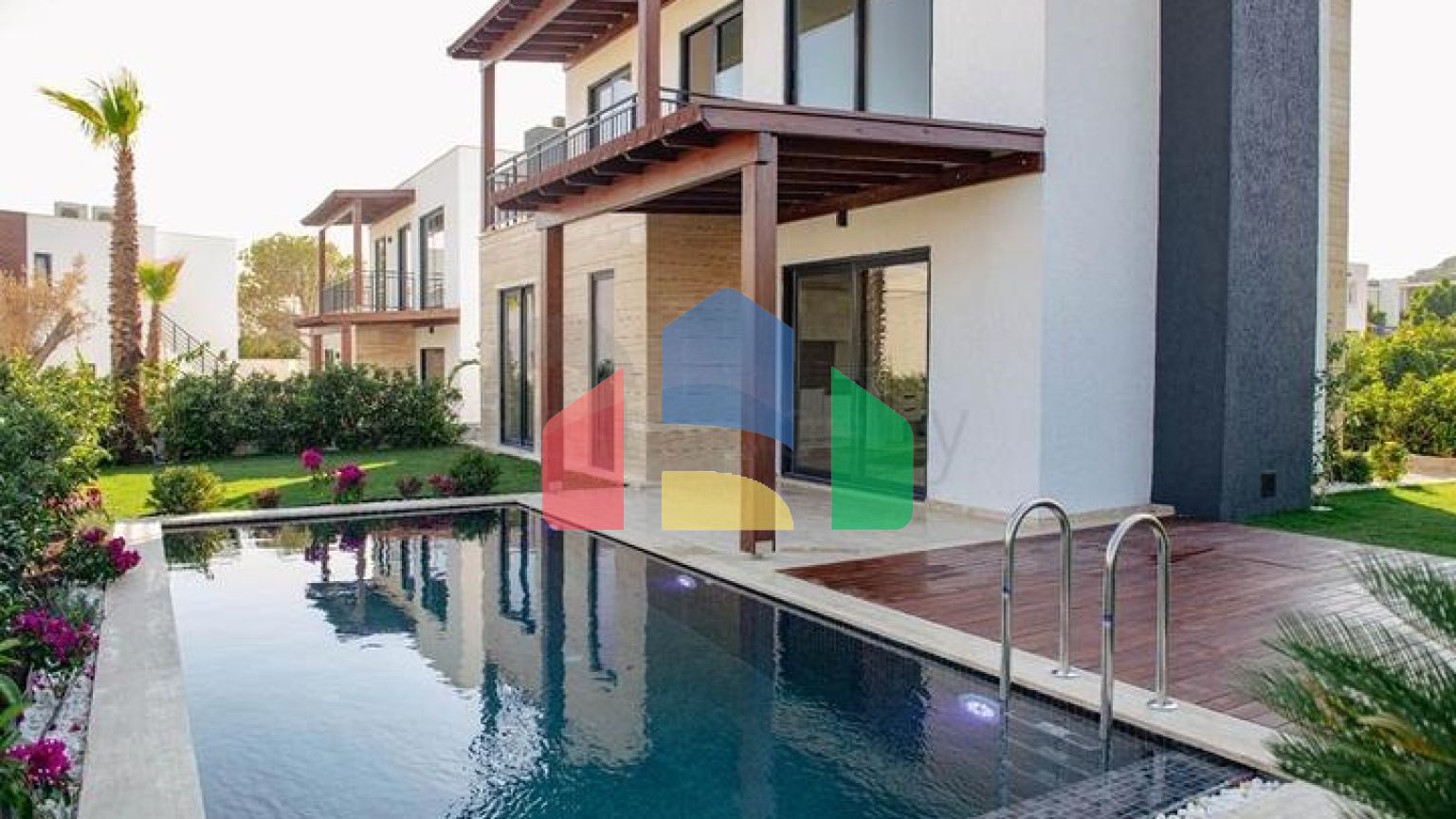 Комплекс из резиденций и вилл в живописном месте в районе Гюмюшлюк