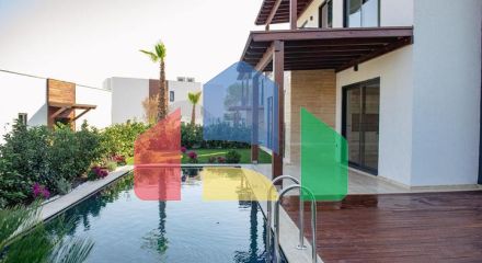 Комплекс из резиденций и вилл в живописном месте в районе Гюмюшлюк