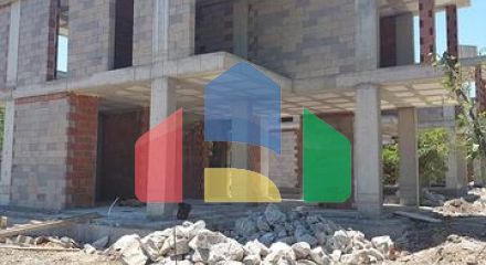 Привлекательные виллы в окружении пышной природы Привлекательные виллы в окружении пышной природы